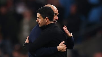 Soccer Football - Carabao Cup - Final - Arsenal v Manchester City - Wembley Stadium, London, Britain - March 22, 2026 Manchester City manager Pep Guardiola embraces Arsenal manager Mikel Arteta after winning the Carabao Cup Action Images via Reuters/Matthew Childs EDITORIAL USE ONLY. NO USE WITH UNAUTHORIZED AUDIO, VIDEO, DATA, FIXTURE LISTS, CLUB/LEAGUE LOGOS OR 'LIVE' SERVICES. ONLINE IN-MATCH USE LIMITED TO 120 IMAGES, NO VIDEO EMULATION. NO USE IN BETTING, GAMES OR SINGLE CLUB/LEAGUE/PLAYER PUBLICATIONS. PLEASE CONTACT YOUR ACCOUNT REPRESENTATIVE FOR FURTHER DETAILS..