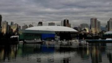 <b>PACÍFICO. </b>La ciudad se levanta al lado del mar. Mientras, camiones suben hasta las colinas de Cypress Mountain para llevar nieve y los pabellones acogen entrenamientos.