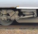 Qué son los bogies, los ‘pies de acero’ a la vista de todos que permiten a los trenes viajar a 300 km/h con una estabilidad milimétrica