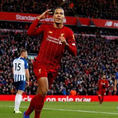 La Premier pide a sus futbolistas que se reduzcan el 30% su sueldo