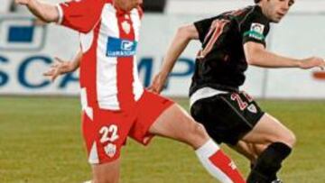 <b>EXPECTANTE. </b>Mané aguarda impaciente para vestir la camiseta del Betis.