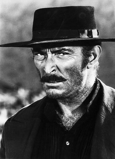 “Seis cajas de cerveza al día”: la leyenda urbana de Lee Van Cleef rodando ‘El bueno, el feo y el malo’ en Almería