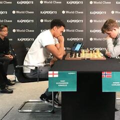 La devoción de Alexander-Arnold por el ajedrez le dio al Barcelona la puntilla en Anfield