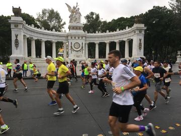 Si corriste el Maratón CDMX 2018, búscate en estas imágenes