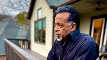 Muere Carlton Pearson, el fundador de la Iglesia Nuevas Dimensiones que negó el infierno