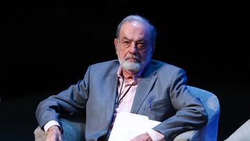 El empresario Carlos Slim Helú volvió a recordar su propuesta de eliminar programas sociales y crear empleos formales para los jubilados en México.