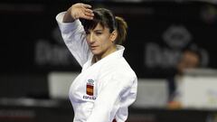 Sandra S&aacute;nchez compite durante la final de kata en los Mundiales de Karate de Madrid.
 