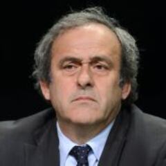 Platini, tranquilo: "Me pagaron por un trabajo para la FIFA"