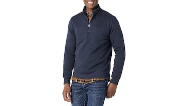 La sudadera de cuello, manga larga y forro polar que mejor queda a los hombres este invierno