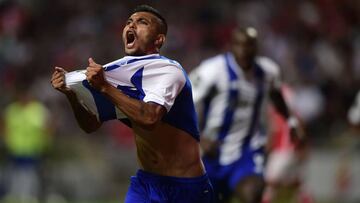 ¡Golazo de 'Tecatito' con el Porto! Definición de crack del mexicano