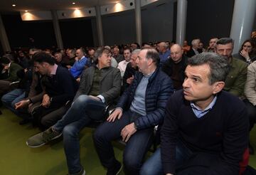 Coloquio 'Hablemos de Quini'. Mino, Cundi y Eloy.