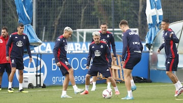 25/09/24 DEPORTIVO DE LA CORUÑA ENTRENAMIENTO
villares yeremay mella Barbero Lucas Pérez Hugo Rama