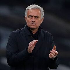Mourinho: "Kane and Son are world class players"