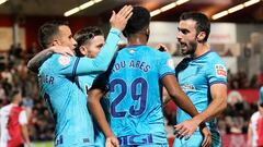 RUBÍ (BARCELONA), 01/11/2023.- El delantero del Athletic Malcom Adu Ares (2-d) celebra con sus compañeros tras marcar el segundo gol ante el Rubí, durante el encuentro correspondiente a la primera eliminatoria de la Copa del Rey que disputan hoy miércoles en el estadio Can Rosés de la localidad barcelonesa. EFE/Alejandro García
