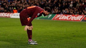 Soccer Football - Champions League Round of 16 First Leg - Chelsea vs FC Barcelona - Stamford Bridge, London, Britain - February 20, 2018 Barcelona’s Lionel Messi celebrates scoring their first goal Action Images via