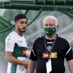 Pacheta suma cinco bajas y se lleva a seis canteranos