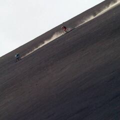 Volcánico: MTB entre volcanes activos y con un Emmy