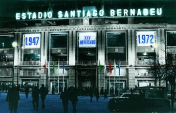 El 14 de diciembre de 1972 coincidiendo con el 25 aniversario del Santiago Bernabéu, Gento se despidió de la afición madridista ante Os Belenenses, equipo elegido porque jugó en la inauguración del nuevo Chamartin.