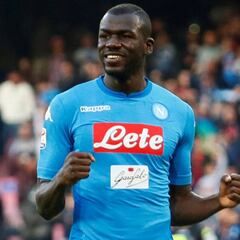 Corriere: el Nápoles rechaza 90M€ del Madrid por Koulibaly