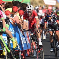 Resumen y resultado de la 12ª etapa de la Vuelta: Herrada coge el rojo y Geniez se lleva la etapa