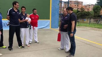 Garitano se despide del Leganés jugando a pelota vasca