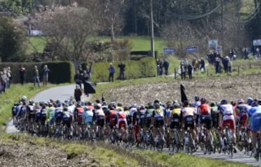 Su primera edición se disputó en 1913 y sólo se vio interrumpida de 1915-1918 debido a la Primera Guerra Mundial.