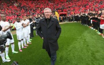 Ex entrenador de fútbol. Dirigió por 27 años al Manchester United, club en el cual ganó todo.