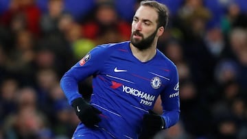 Juventus: Higuaín offered Roma captaincy to replace Dzeko