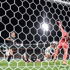 Filipinas da el golpe