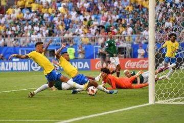 Primer gol de Brasil.