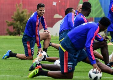 James Rodríguez fue el gran protagonista del entrenamiento de la Selección Colombia, el '10' sería inicialista ante Polonia 