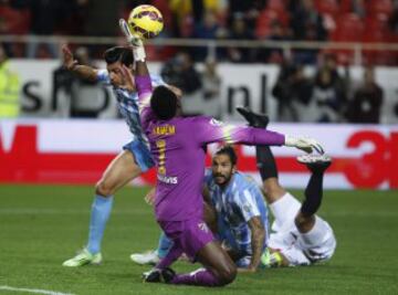 18/01/15 19ª Jornada Sevilla-Málaga Parada de Kameni portero del Málaga