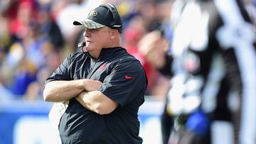 LOS ANGELES, CA - DECEMBER 24: Head coach Chip Kelly of the San Francisco 49ers looks on during the game against the Los Angeles Rams at Los Angeles Memorial Coliseum on December 24, 2016 in Los Angeles, California.   Harry How/Getty Images/AFP
 == FOR NEWSPAPERS, INTERNET, TELCOS &amp; TELEVISION USE ONLY ==