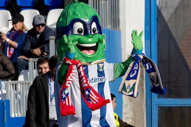 Ni?os, fiesta y precios baratos para calentar la final ante el Espanyol