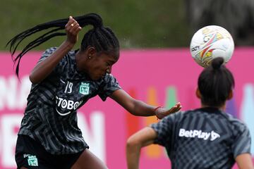 Entrenamiento de Nacional Femenino.