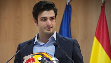 Sainz: "El inter¨¦s de Ferrari no es m¨¢s que un rumor sin base"