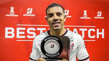 “Quería seguir en Chile”: el ex Wanderers que amenaza a Vidal en la Libertadores