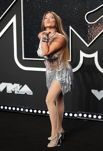 Chanel West Coast,rapera, cantante, compositora, actriz y modelo estadounidense posa en la alfombra de los MTV Video Music Awards.