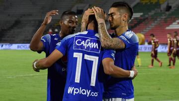 Millonarios visita a Envigado por la fecha 14 de la Liga Betplay. El equipo azul espera lograr su segunda victoria del campeonato y poder levantar