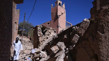 Minarete de la mezquita del pueblo afectada por el terremoto, a 10 de septiembre de 2023, en Moulay Brahim, provincia de Al Haouz (Marruecos). Al menos 2.012 personas han muerto y otras 2.059 han resultado heridas, 1.404 en estado crítico, a causa del terremoto de magnitud 7 en la escala Richter registrado el pasado viernes a última hora en la provincia de Al Hauz, según ha informado el Ministerio del Interior marroquí. Hay 18.000 españoles viviendo en Marruecos y el Ministerio del Interior español, a través de la Dirección General de Protección Civil y Emergencias, activó ayer sábado el Comité Estatal de Apoyo Internacional de Protección Civil para poder dar una respuesta inmediata. El Gobierno de España ha expresado su solidaridad y condolencias a Marruecos y ha enviado ayuda militar y humanitaria. Hoy un nuevo terremoto de magnitud 3,9 en la escala Richter ha sacudido la región de Marrakech.
10 SEPTIEMBRE 2023;SEISMO;TERREMOTO;MARRUECOS;AL HAOUZ;DESASTRE NATURAL;DE AL HAOUZ;TALGHOMT;
Fernando Sánchez / Europa Press
10/09/2023