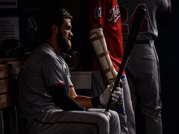 Bonita imagen del jugador de los Washington Nationals Bryce Harper antes del encuentro contra los Miami Marlins en Florida.