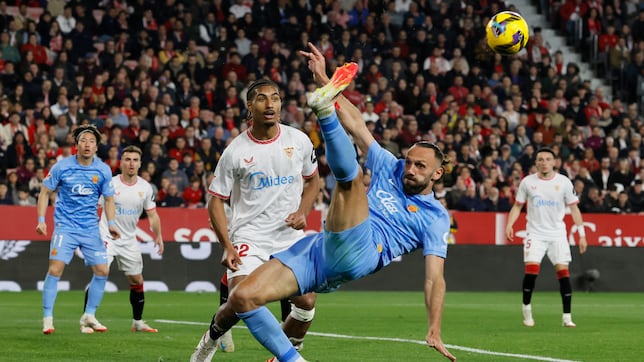 Nyland condena al Sevilla