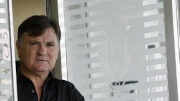 Camacho: "No sé lo que Mourinho le puede dar al Madrid; no soy adivino"