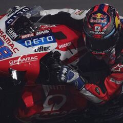 Pole para la historia de Martín al segundo intento en MotoGP