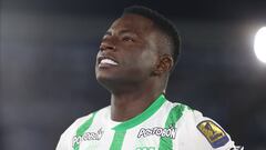 Atlético Nacional desmiente deuda con Marino Hinestroza que solo piensa en Boca