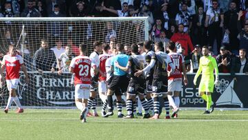 Unionistas no se arriesgará a alinear a Piña ante el Badajoz.