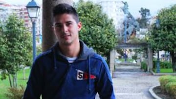 Juan Delgado llega desde el Mestalla.