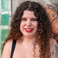 Carla Vigo desvela qué sintió al ver a Felipe VI y Letizia, sus tíos, en Paiporta