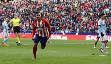 Correa celebra el 3-0.