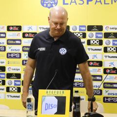 Una semana de mercado y la plantilla todavía a medio hacer